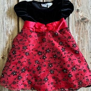Blueberi Boulevard Elegant Black and red Dress